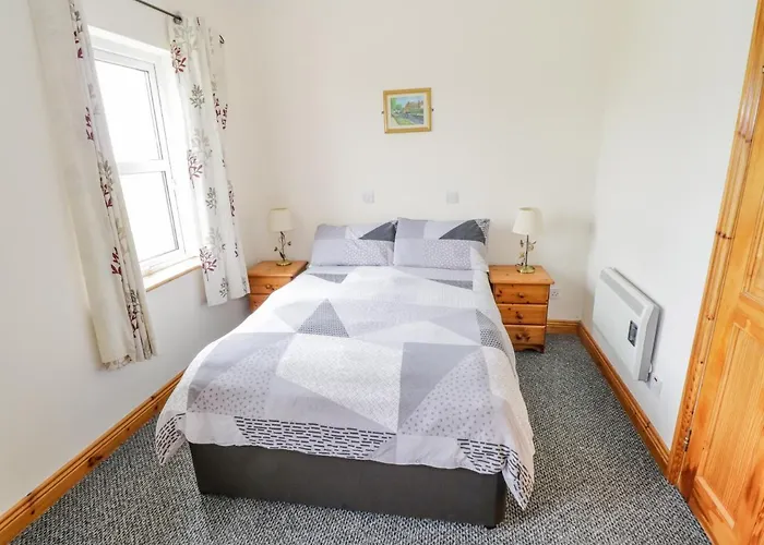 13 Trawmore